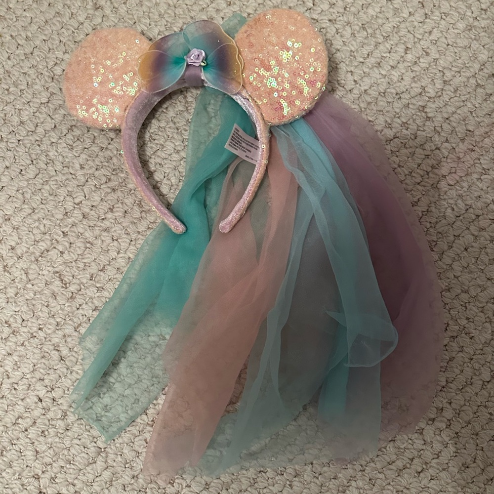 Glittery Peach Ears with Pastel Tulle Veil